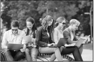 Technology Should Facilitate, Not replace, the Role of Teachers